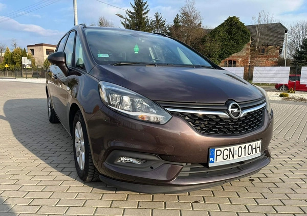 Opel Zafira cena 57500 przebieg: 119500, rok produkcji 2017 z Sępólno Krajeńskie małe 172